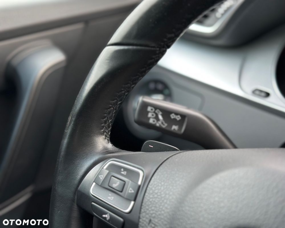 Volkswagen Passat Alltrack - 14