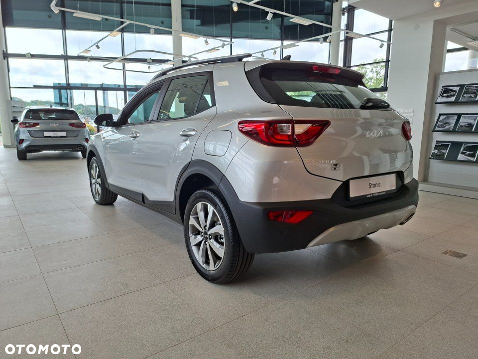 Kia Stonic - 6