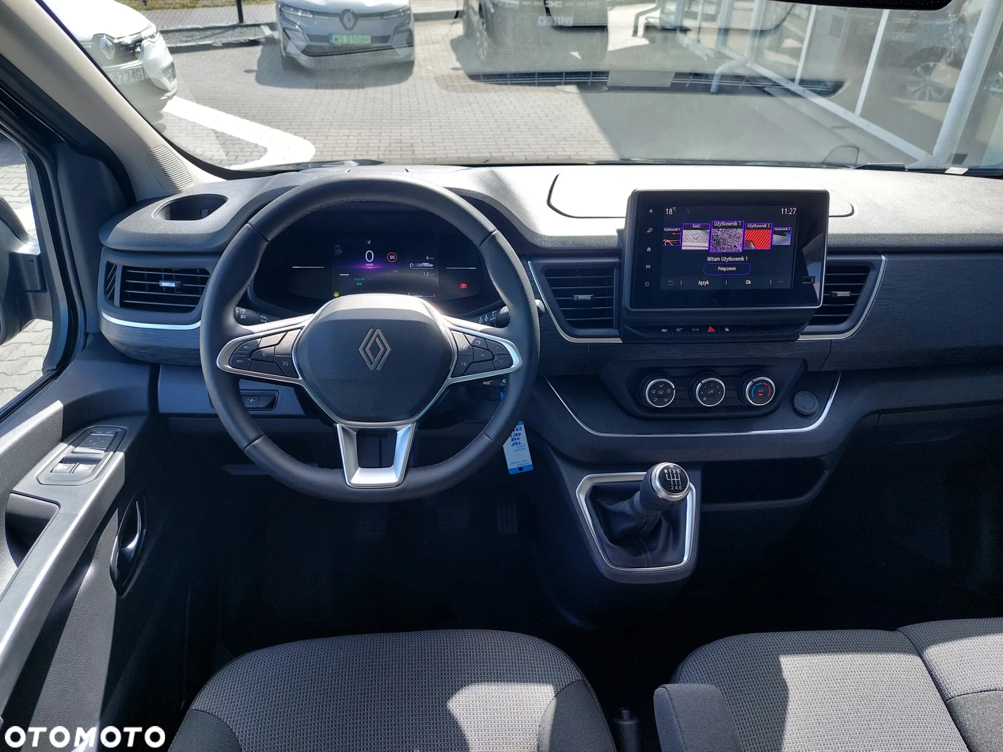 Renault Trafic - 12