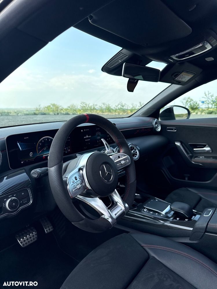 Mercedes-Benz CLA 35 AMG 4MATIC Coupe - 24