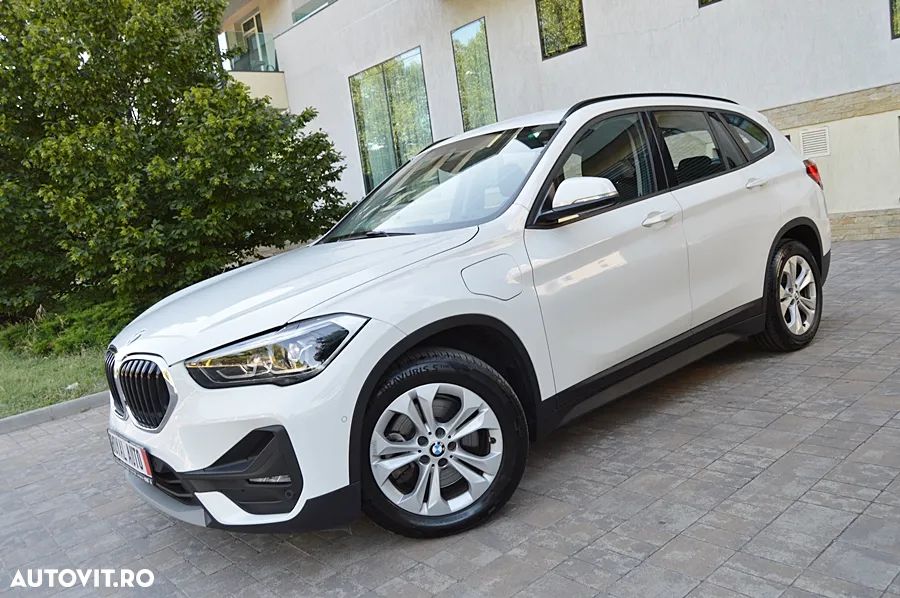 BMW X1 xDrive25e Sport Line - 23