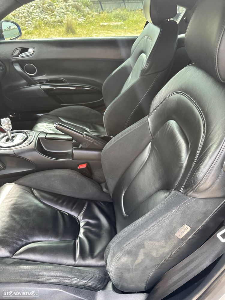 Audi R8 Coupé 4.2 FSI quattro R tronic - 16