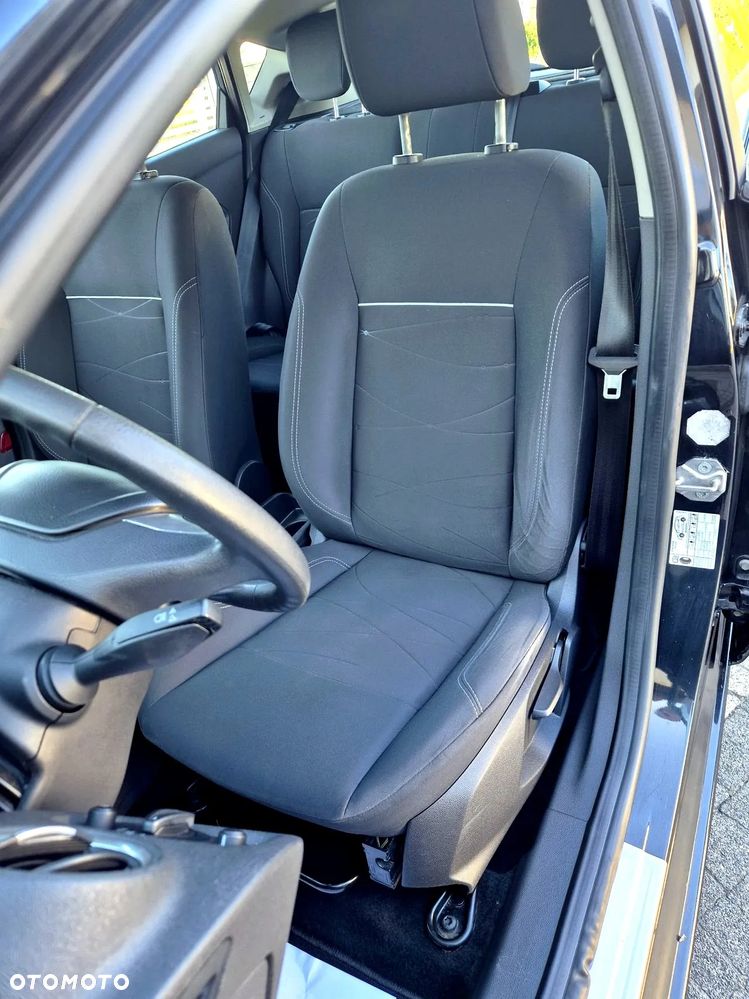 Ford Fiesta - 17