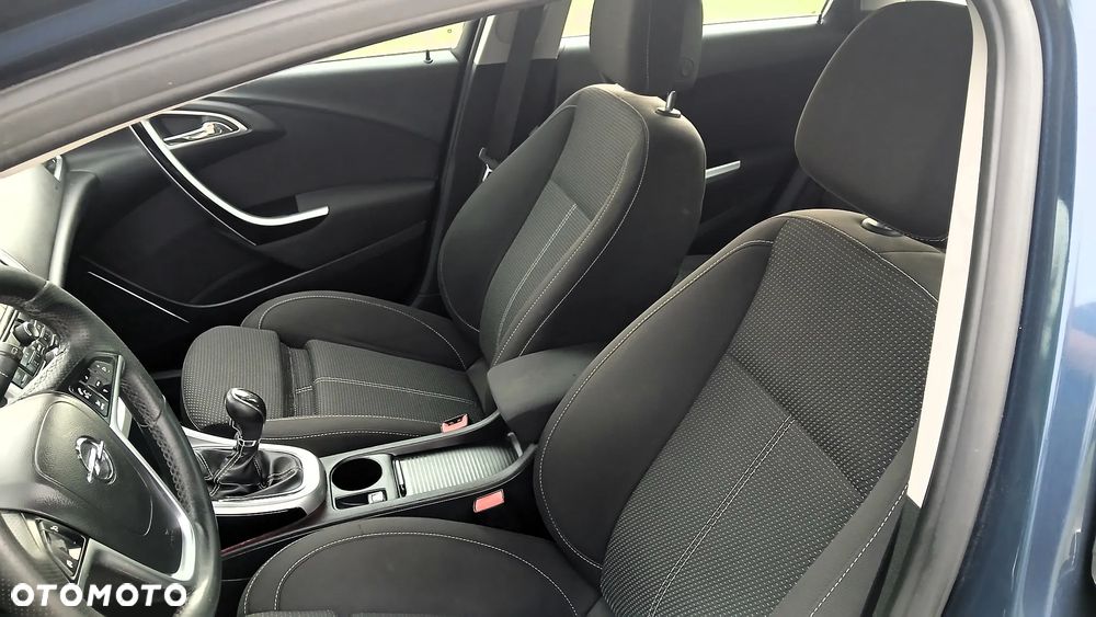 Opel Astra 1.4 T Sport - 8