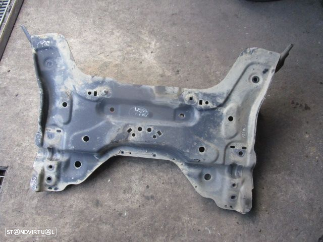 Charriot CHA472 PEUGEOT 3008 2012 1.6 HDI FRENTE - 2