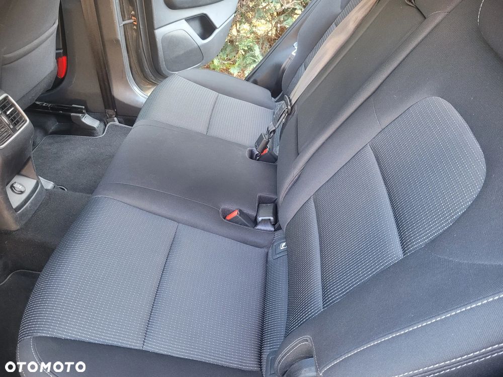 Kia Sportage - 12