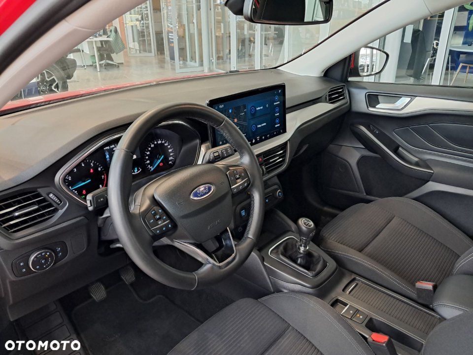 Ford Focus - 16