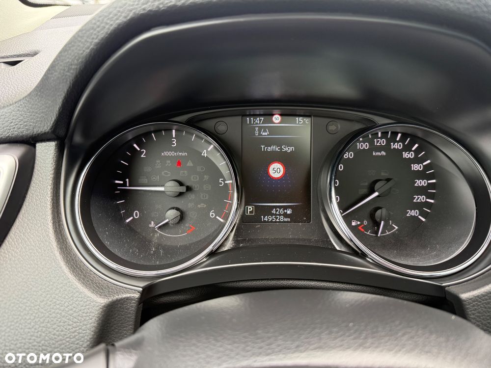 Nissan Qashqai 1.6 dCi Xtronic TEKNA+ - 22
