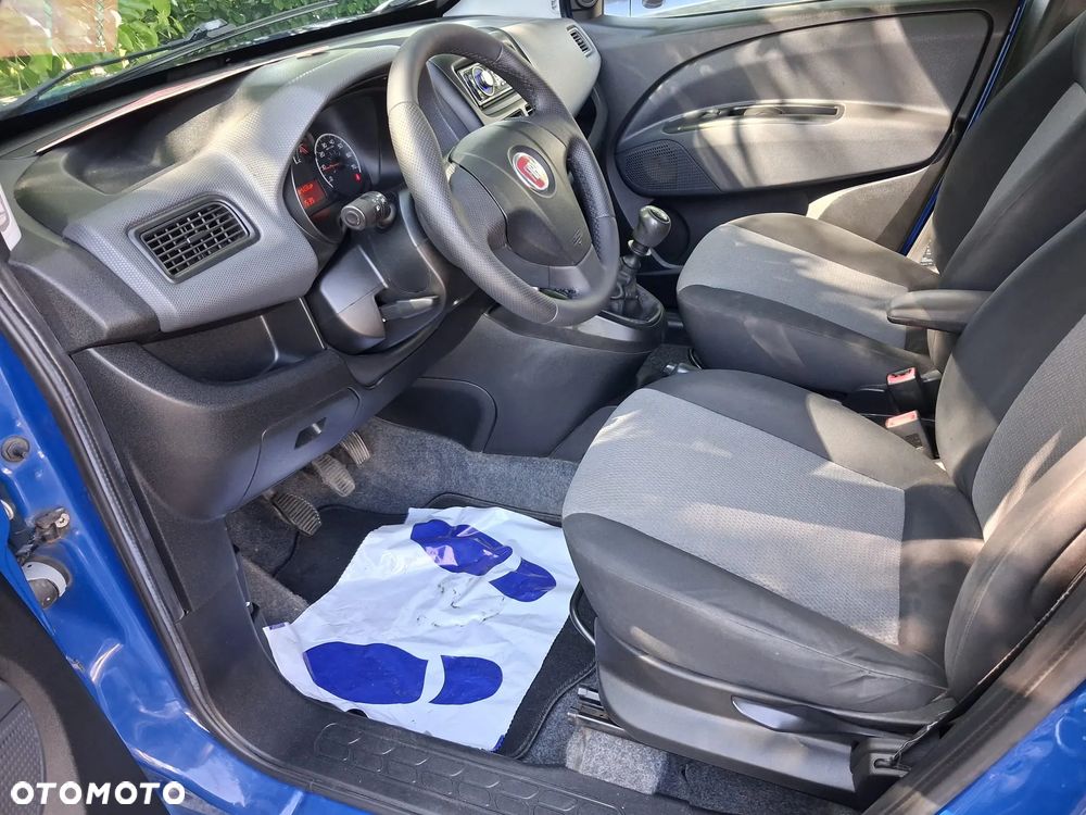 Fiat Doblo 1.6 16V Multijet Start&Stopp Emotion Family - 13