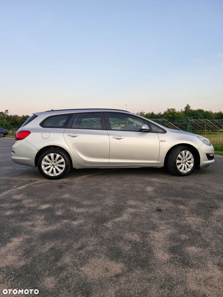Opel Astra 1.4 T Sport EU6 - 10