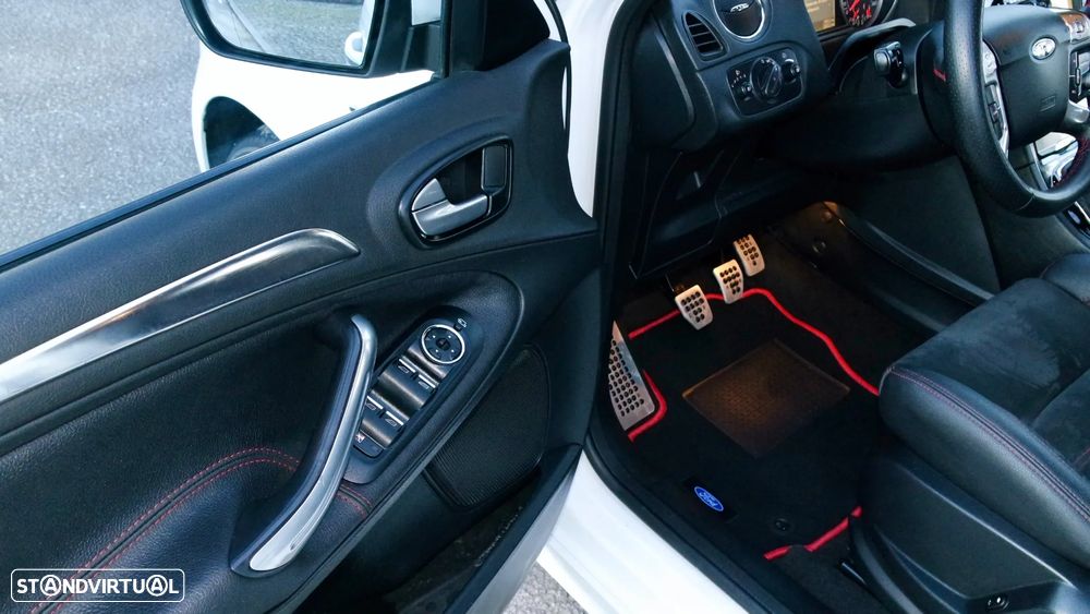 Ford S-Max 2.0 TDCi Titanium Busine.7L - 44