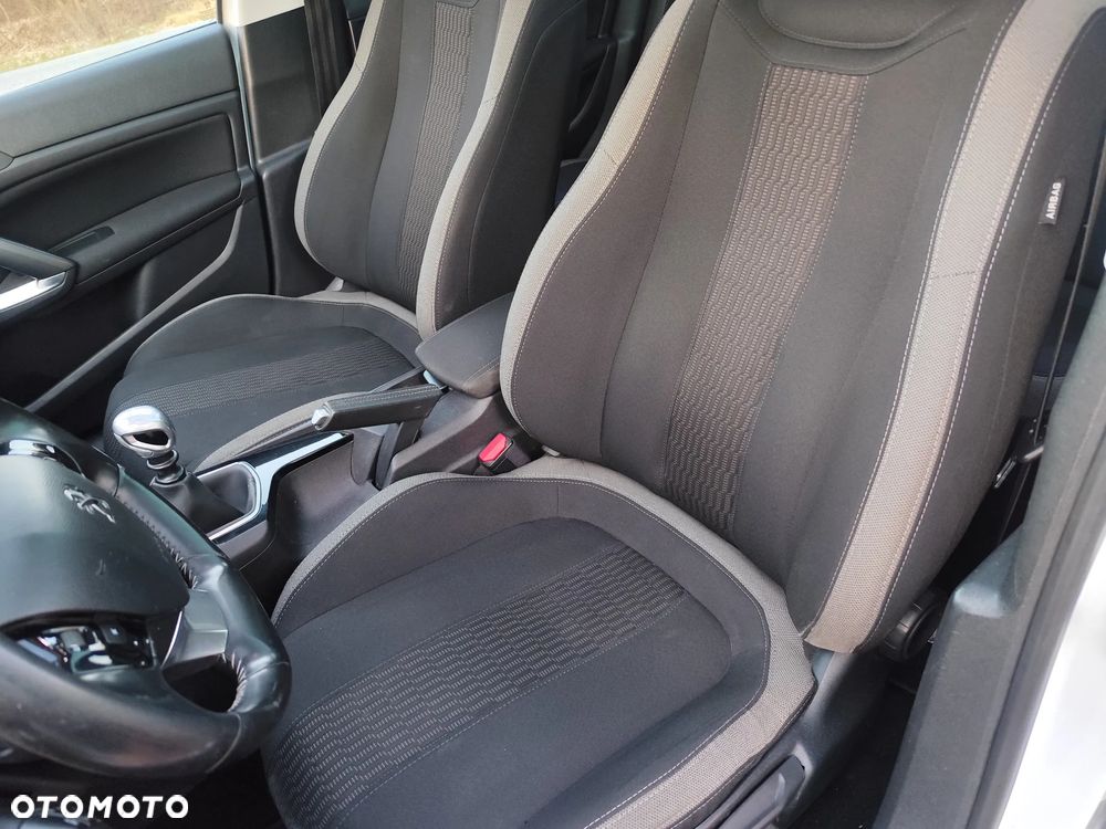 Peugeot 308 PureTech 130 Stop & Start Active - 22