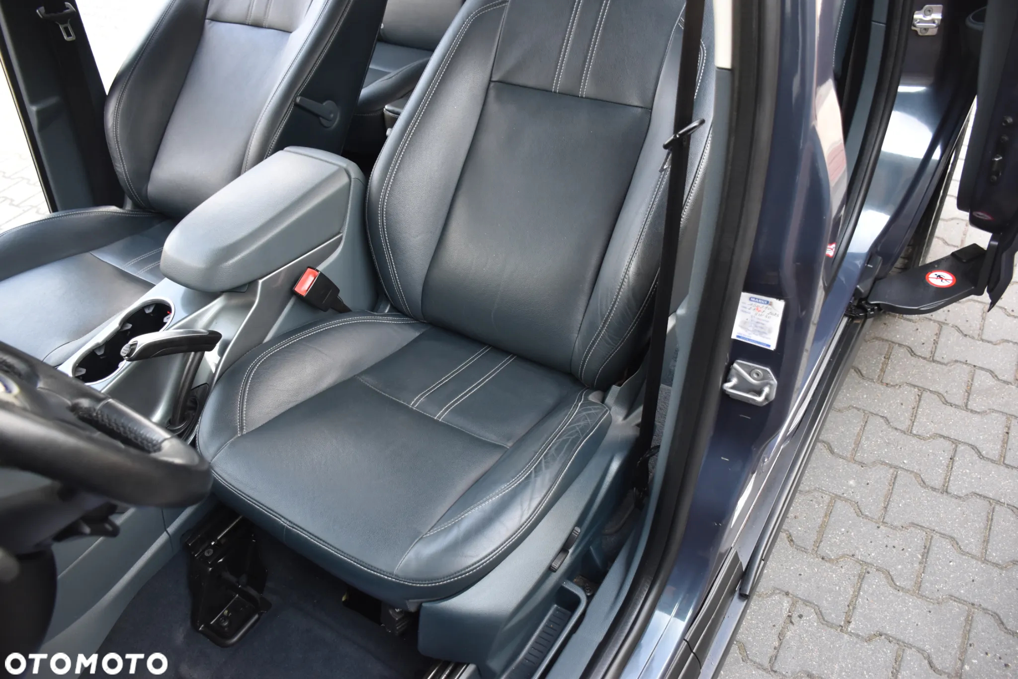 Ford Grand C-MAX 2.0 TDCi Titanium - 13
