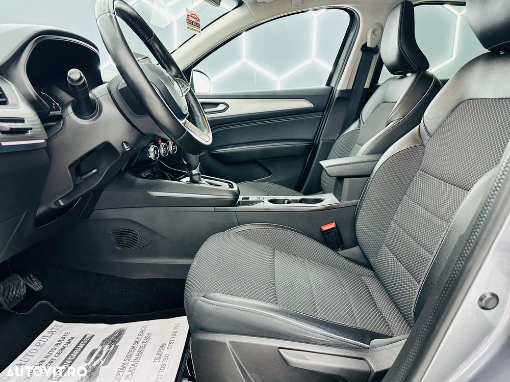 Renault Arkana E-TECH Zen - 15