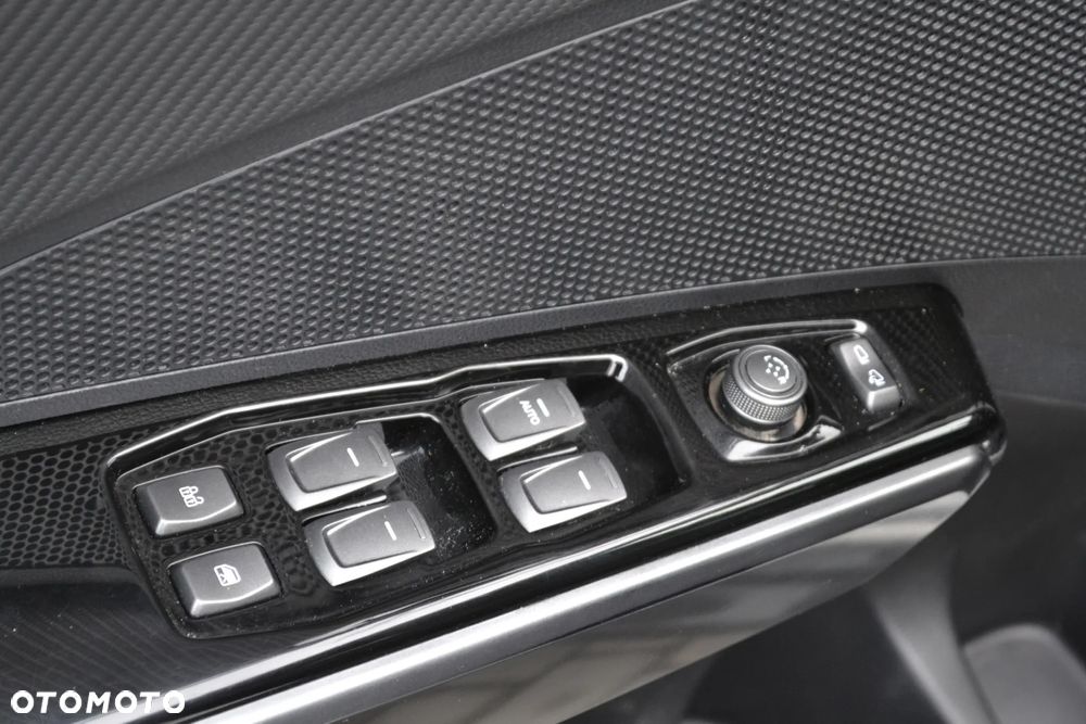 SsangYong/KGM Tivoli Grand 1.5 T-GDI Sapphire - 25