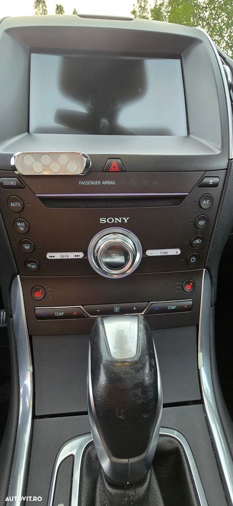 Ford S-Max - 16