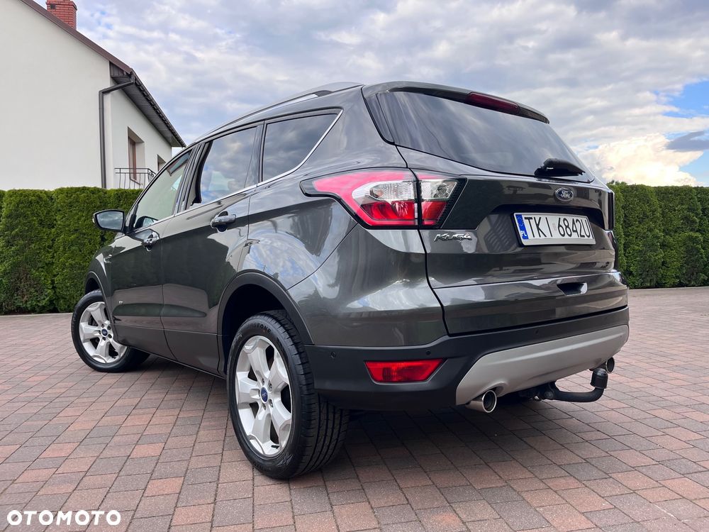 Ford Kuga 2.0 TDCi 4x4 Titanium - 34