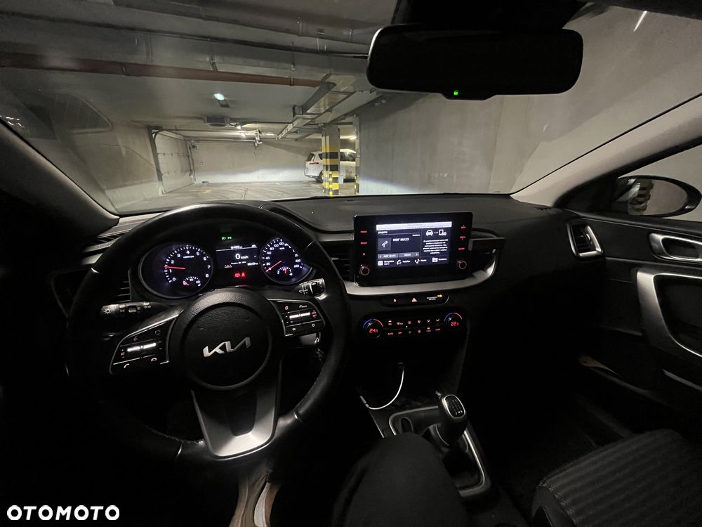 Kia XCeed 1.5 T-GDI M - 10