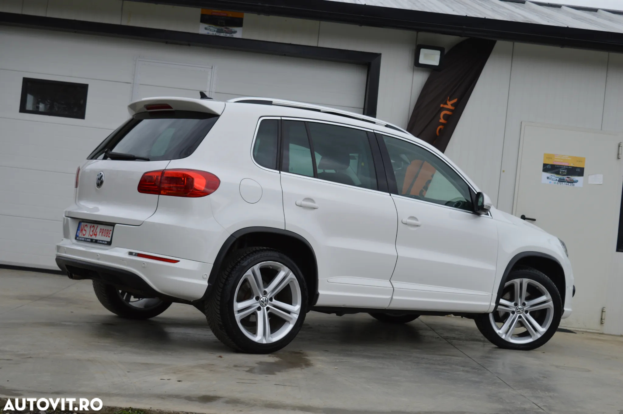 Volkswagen Tiguan - 6