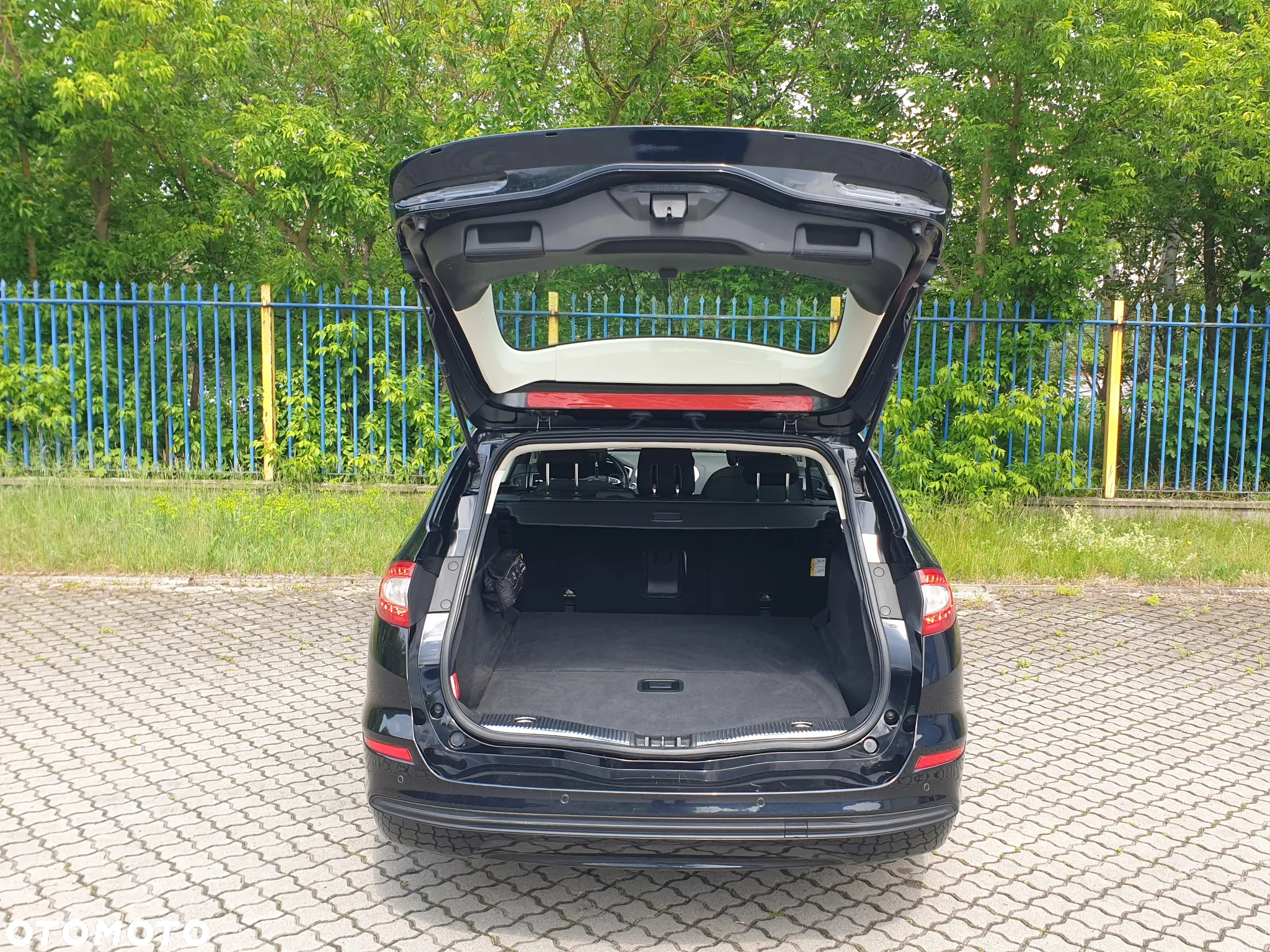 Ford Mondeo - 10