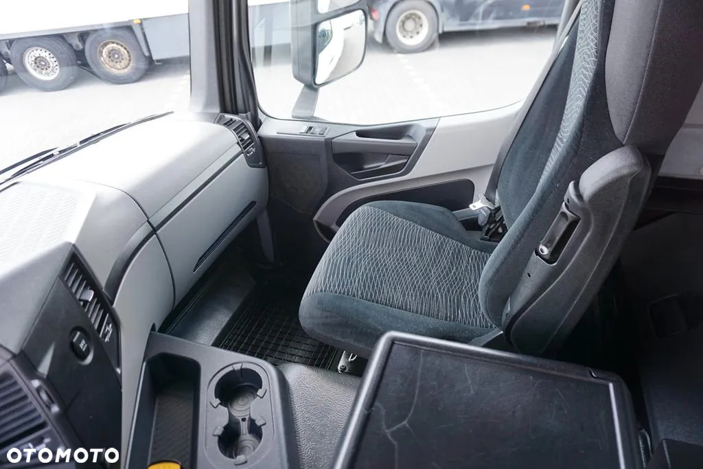 Mercedes-Benz / ANTOS / 1832  / E 6 / IZOTERMA + WINDA / 18 PALET / OTWIERANY BOK - 26