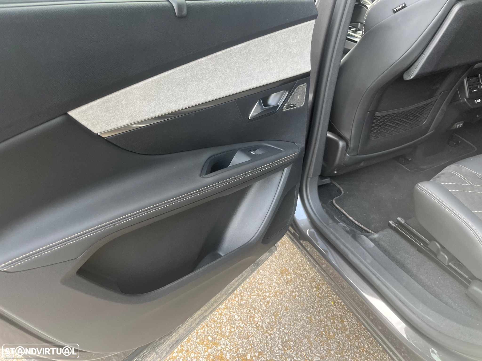 Peugeot 5008 1.5 BlueHDi GT EAT8 - 10