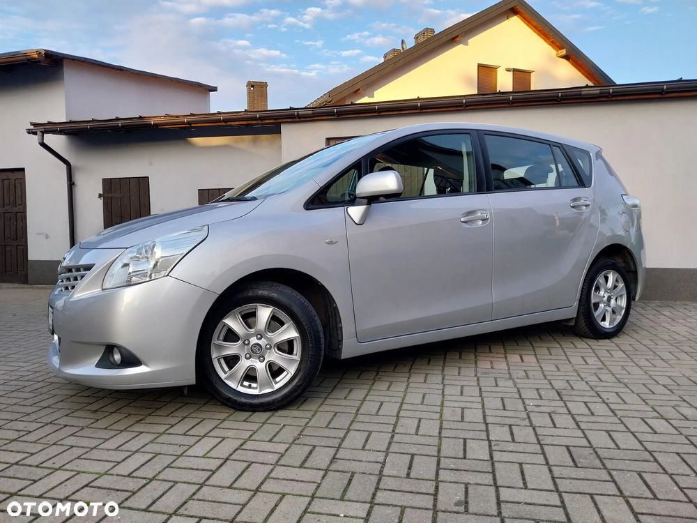 Toyota Verso 1.8 7-Sitzer Edition S+ - 2