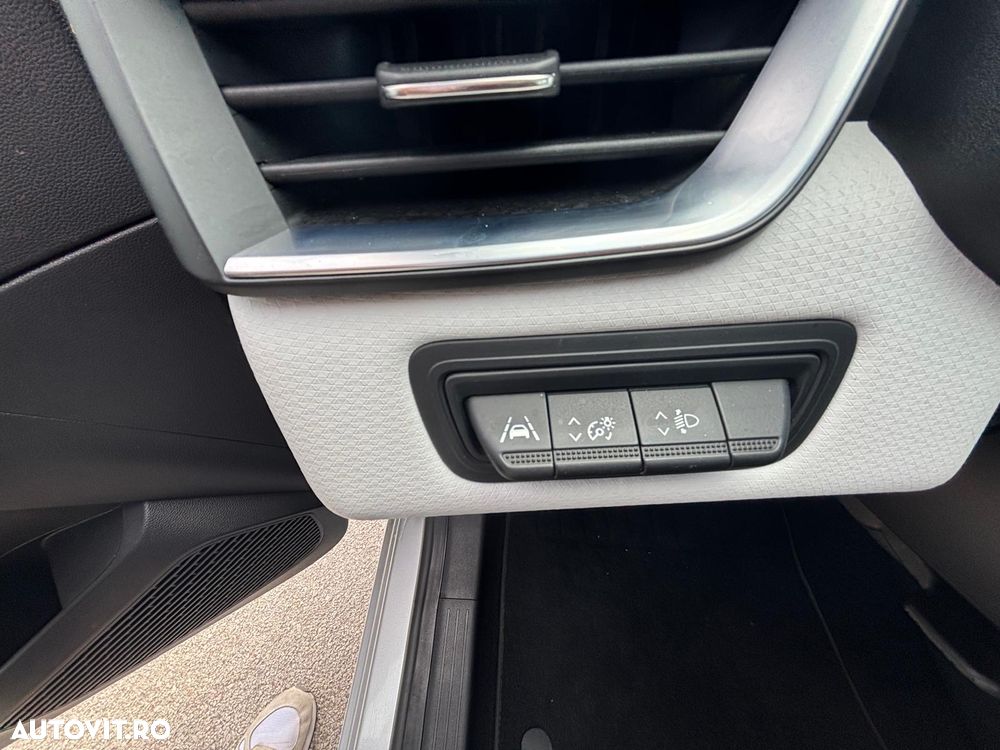 Renault Clio V TCe 90 CVT Techno - 13