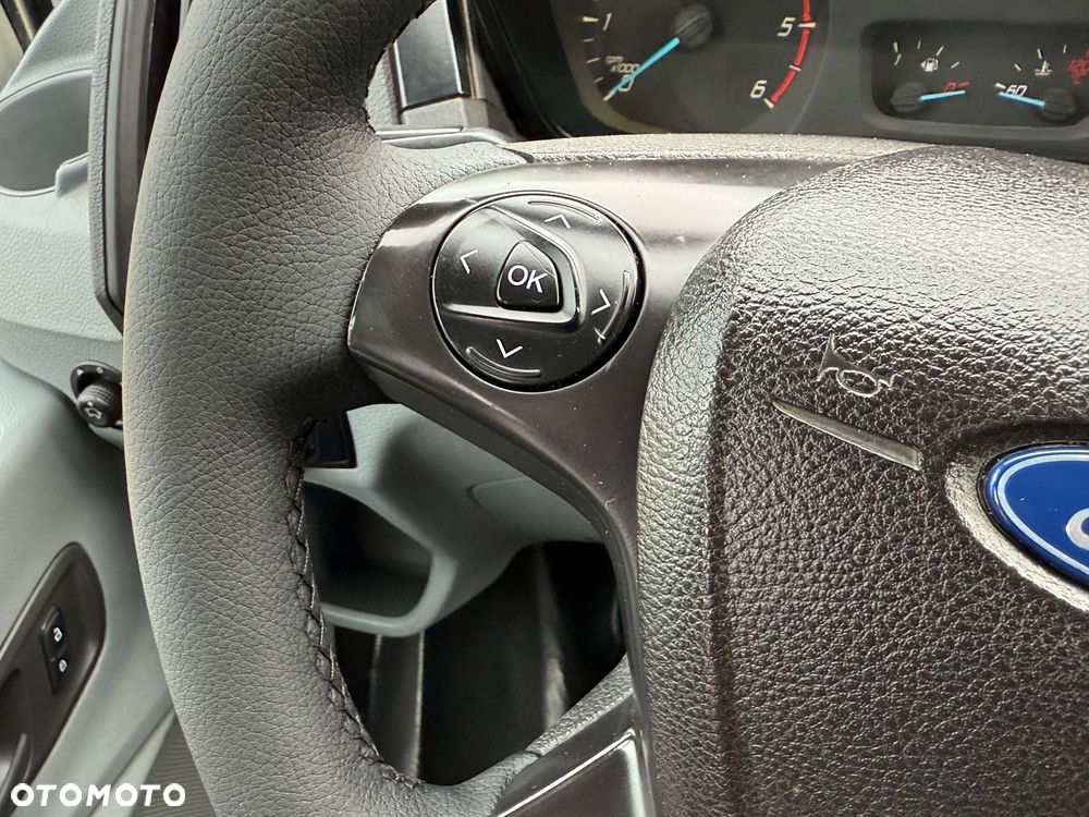 Ford TRANSIT - 26