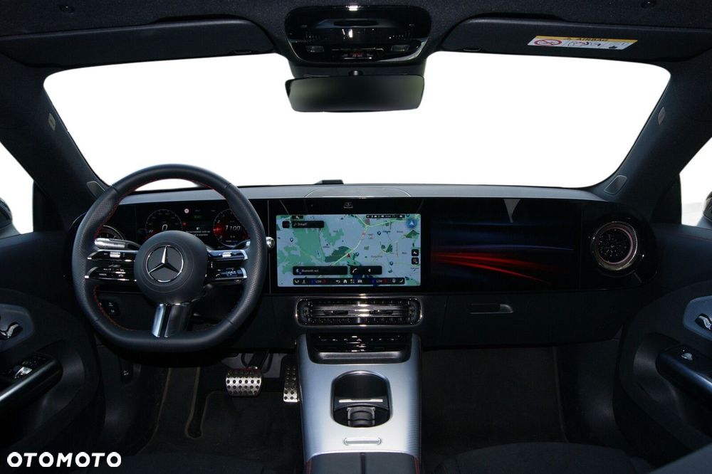 Mercedes-Benz CLA - 10