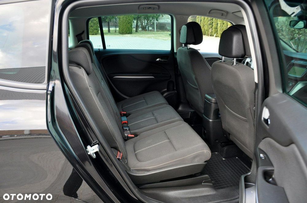 Opel Zafira - 19