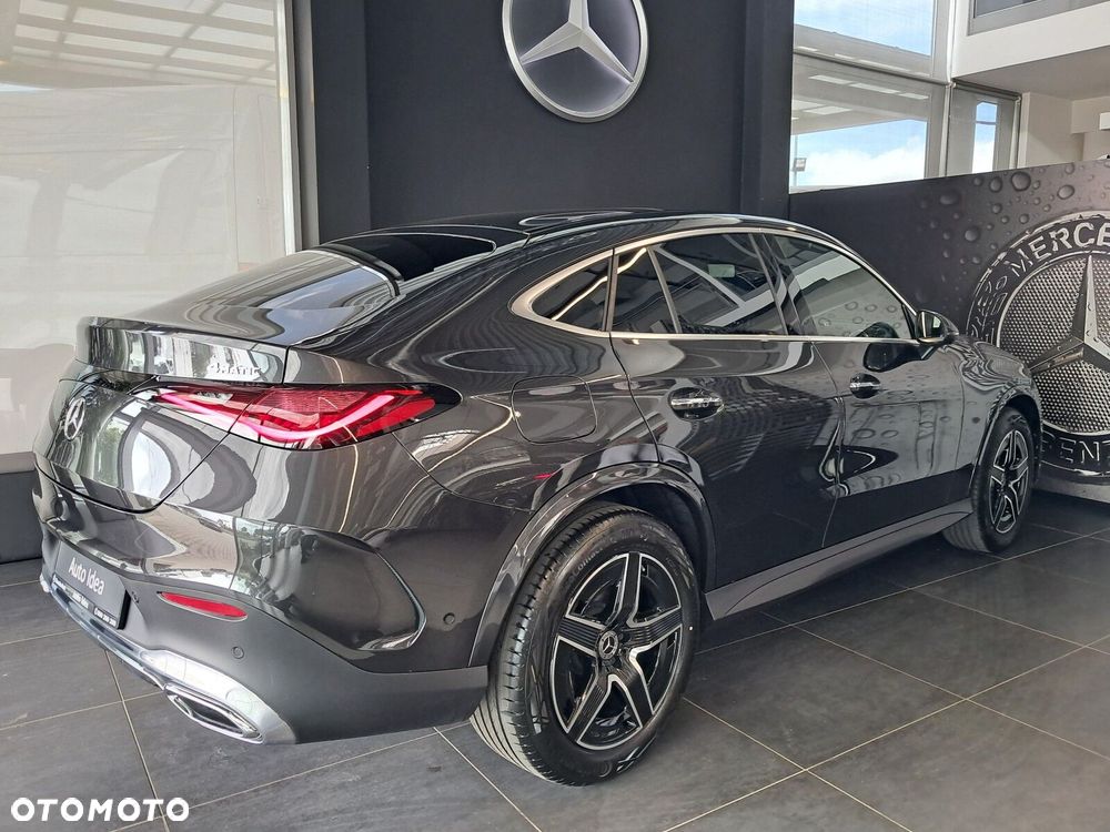 Mercedes-Benz GLC - 22