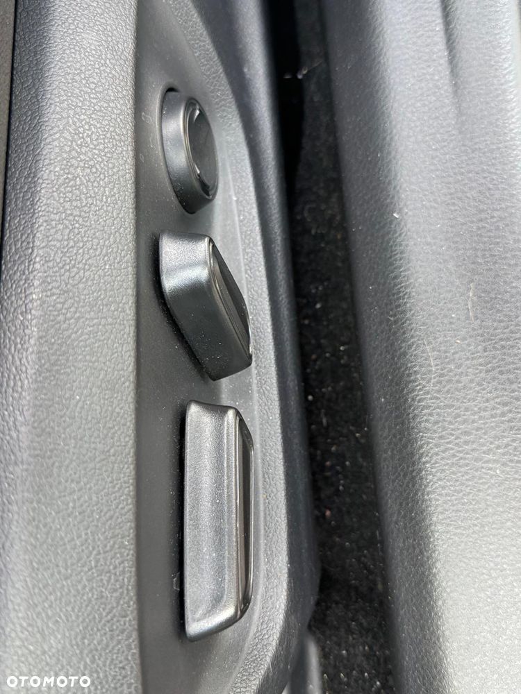 Toyota Camry 2.5 Hybrid Prestige CVT - 13
