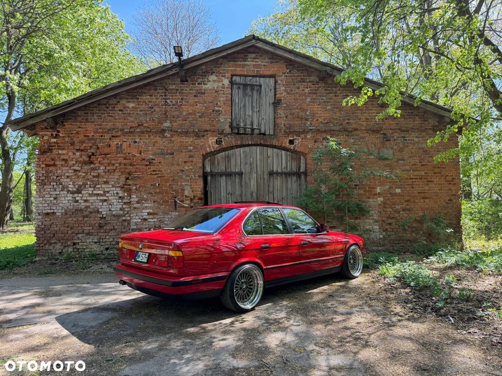 BMW Seria 5 535i - 5
