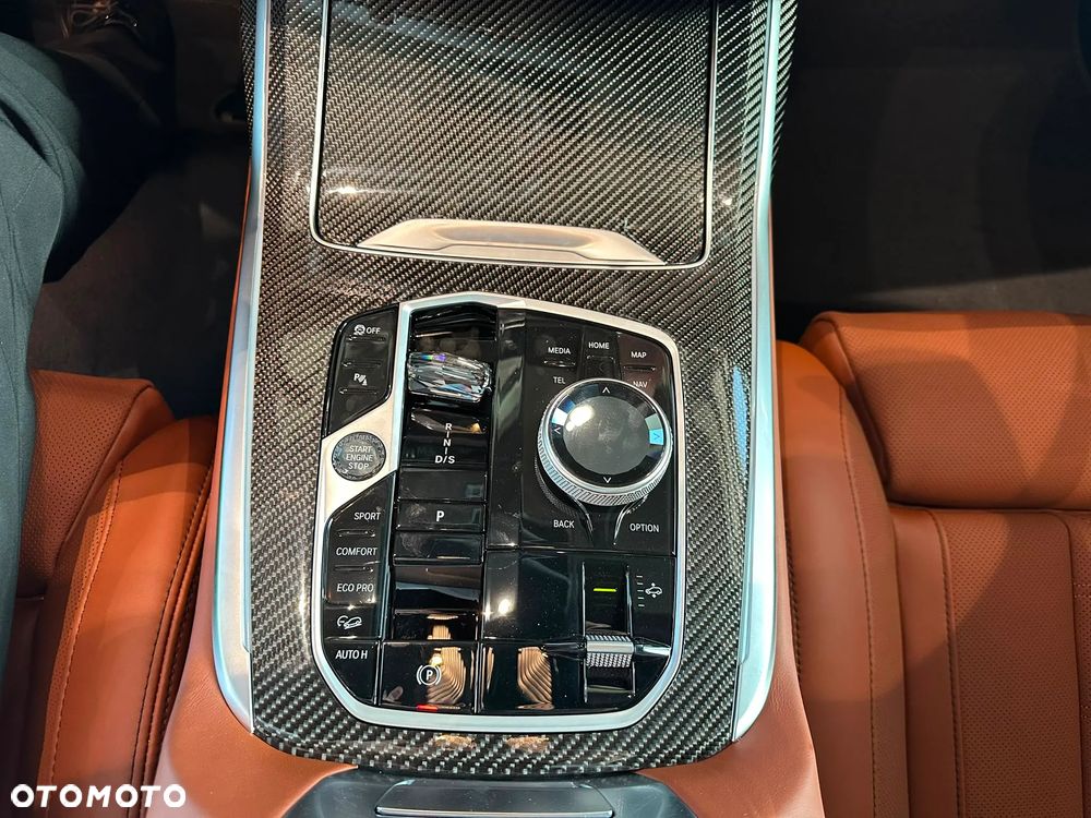 BMW X7 xDrive40d mHEV sport - 21