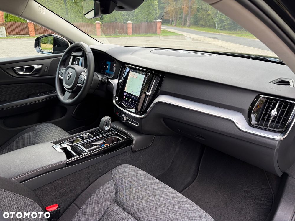 Volvo V60 T6 AWD Plug-In Hybrid Inscription Expression - 17