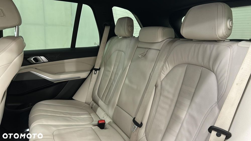 BMW X5 xDrive25d - 13