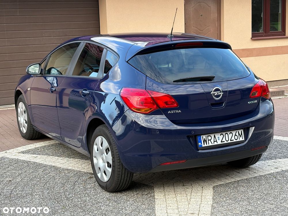 Opel Astra 1.4 EcoFLEX Selection - 9