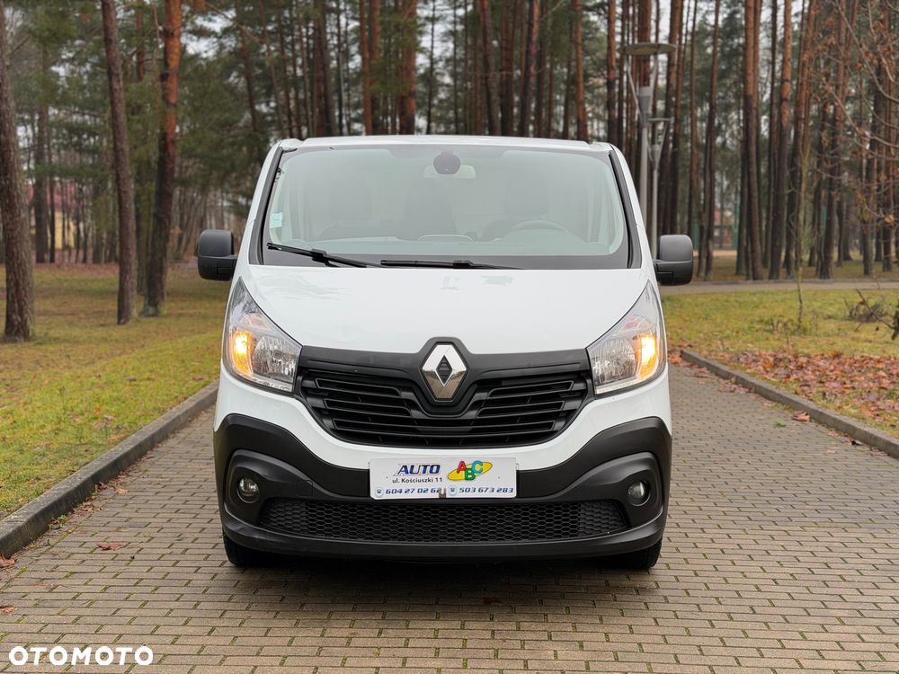 Renault Trafic - 2