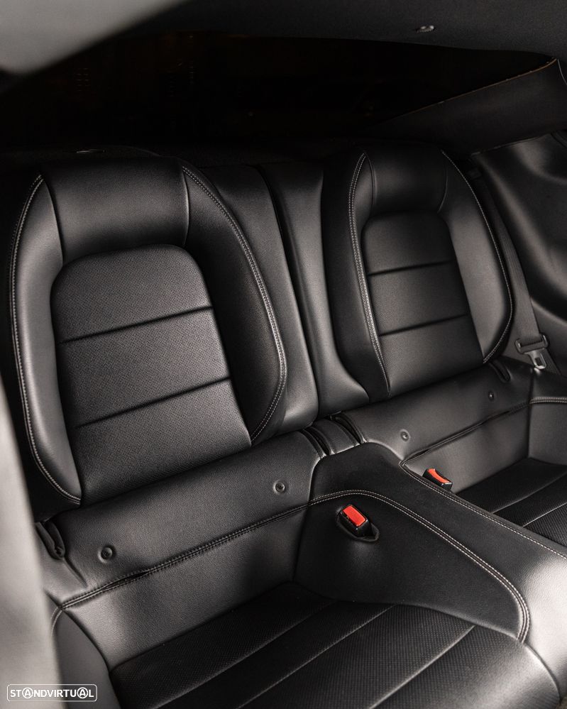 Ford Mustang 2.3 Eco Boost - 15