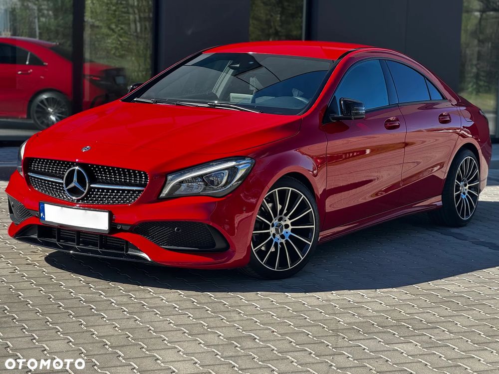 Mercedes-Benz CLA 200 7G-DCT AMG Line - 3