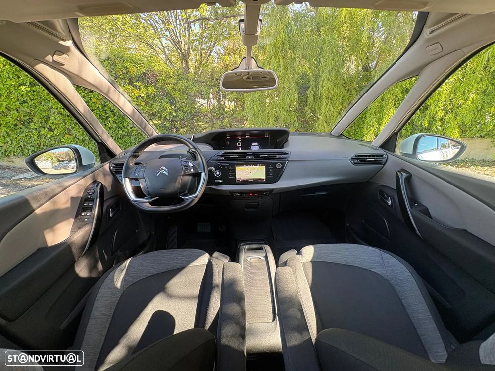 Citroën Grand C4 Spacetourer - 23