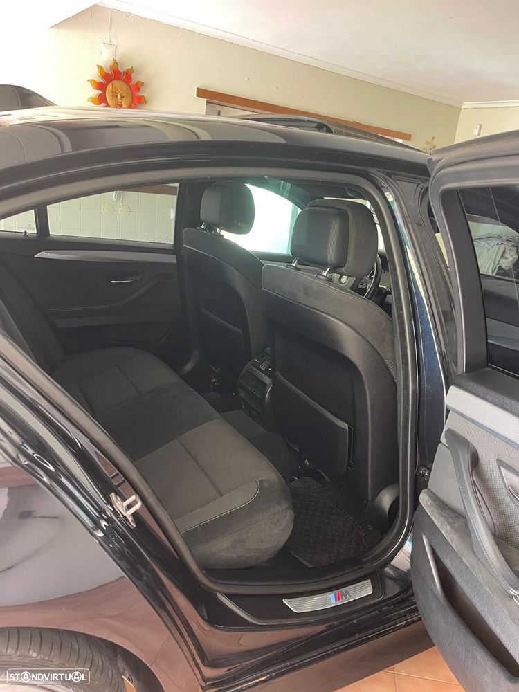 BMW 525 d Pack M Auto - 12