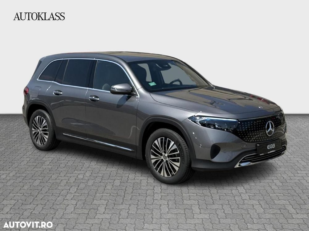 Mercedes-Benz EQB - 7