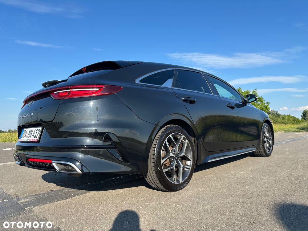 Kia ProCeed 1.4 T-GDI OPF GT LINE - 4