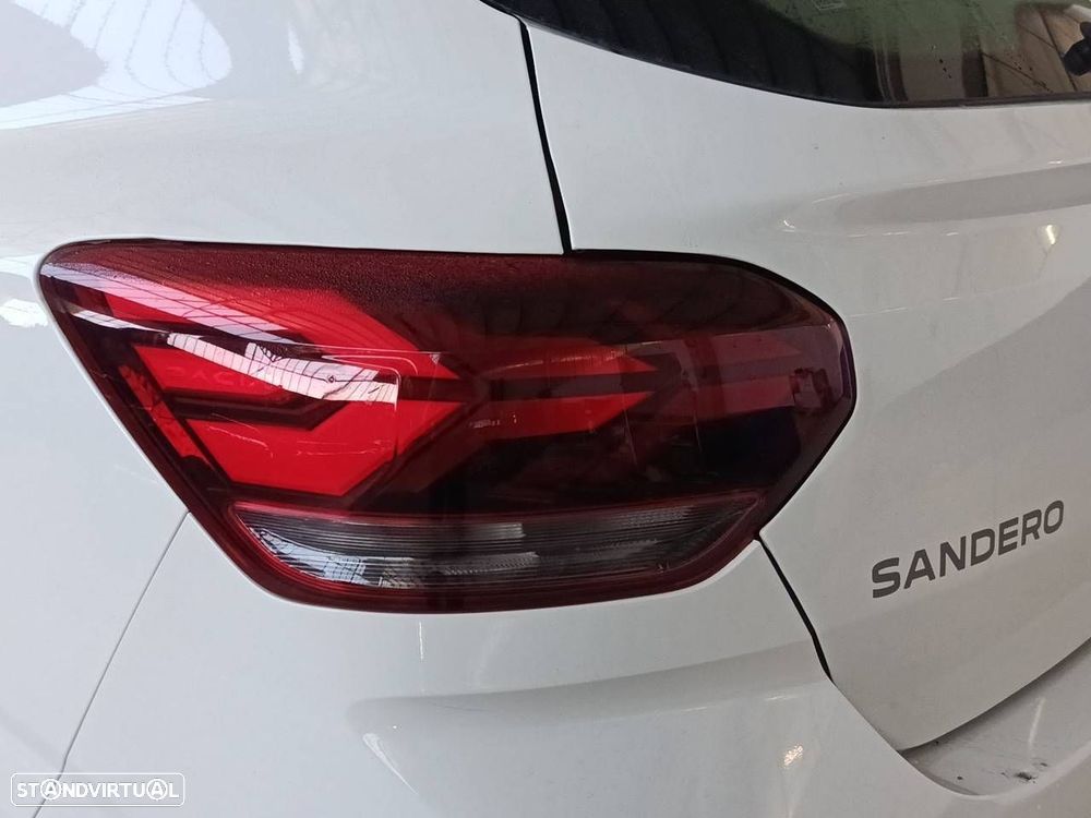 Dacia Sandero 1.0 ECO-G Essential Bi-Fuel - 26