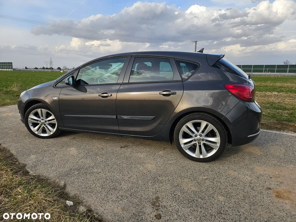 Opel Astra 1.4 Turbo - 6