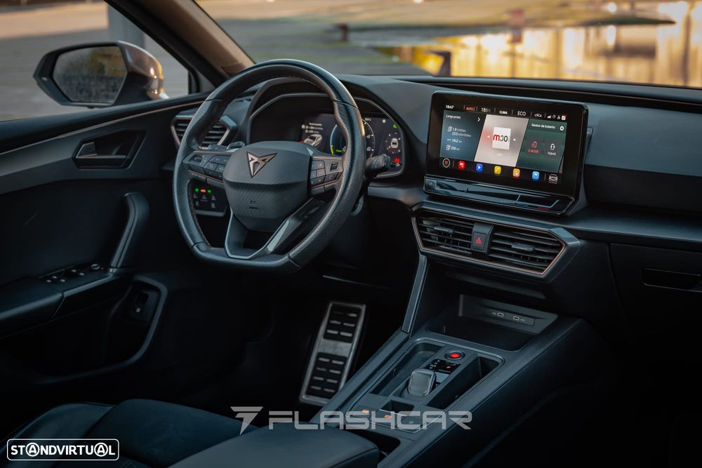 Cupra Leon ST 1.4 e-Hybrid MID DSG - 28