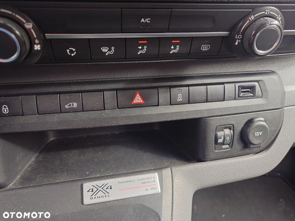 Peugeot Expert Dangel - 12