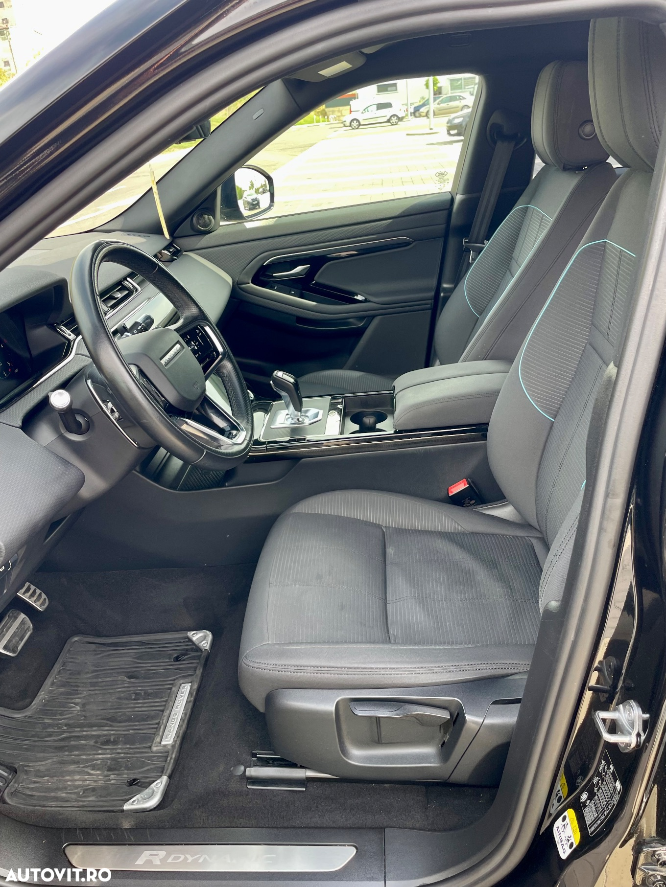 Land Rover Range Rover Evoque 2.0 D200 R-Dynamic MHEV - 9